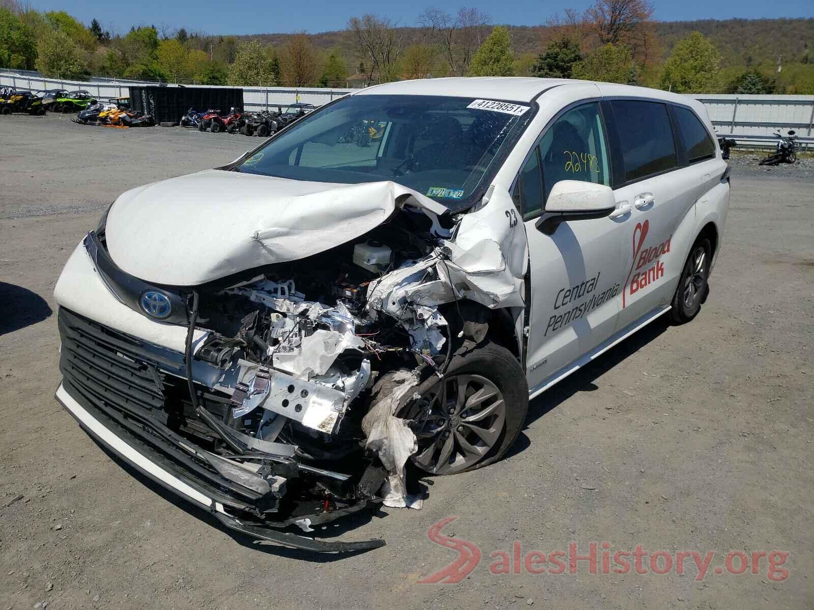 5TDKRKEC8MS011392 2021 TOYOTA SIENNA