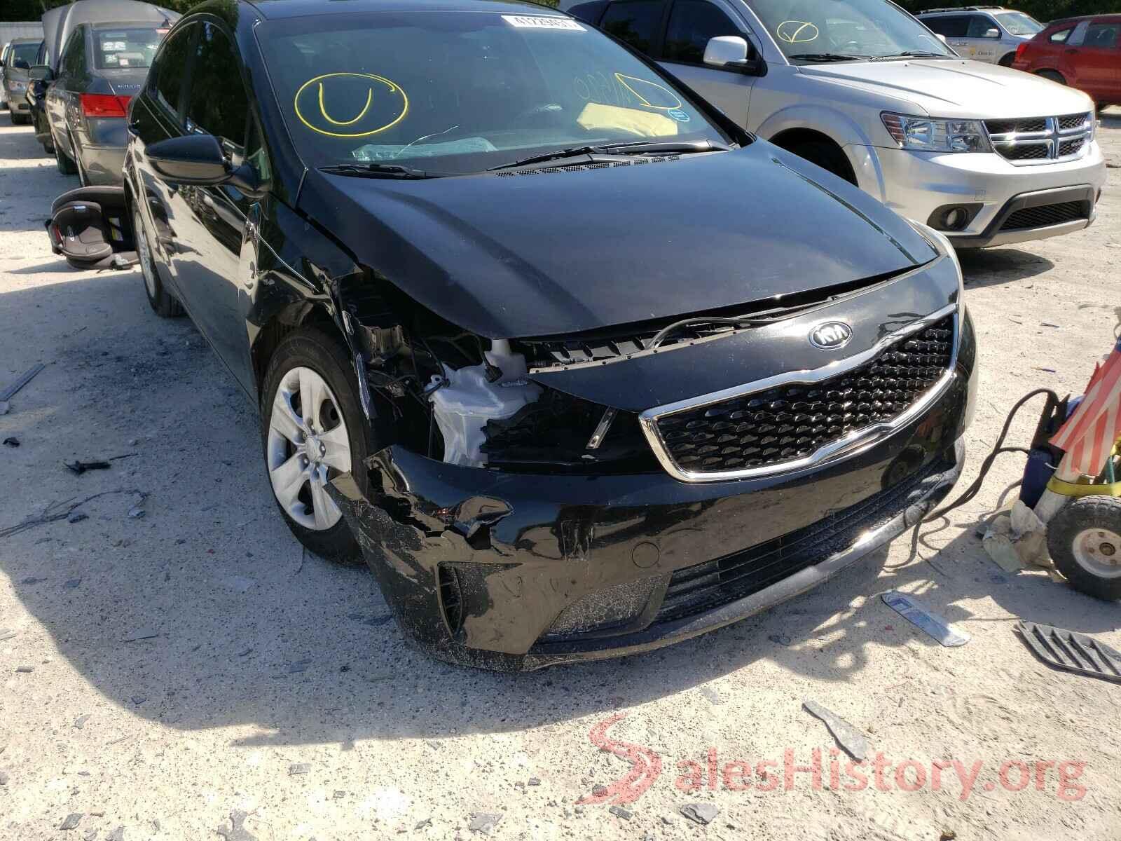 3KPFK4A71HE143243 2017 KIA FORTE