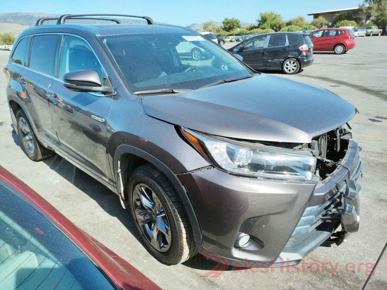 5TDDGRFH8HS028376 2017 TOYOTA HIGHLANDER