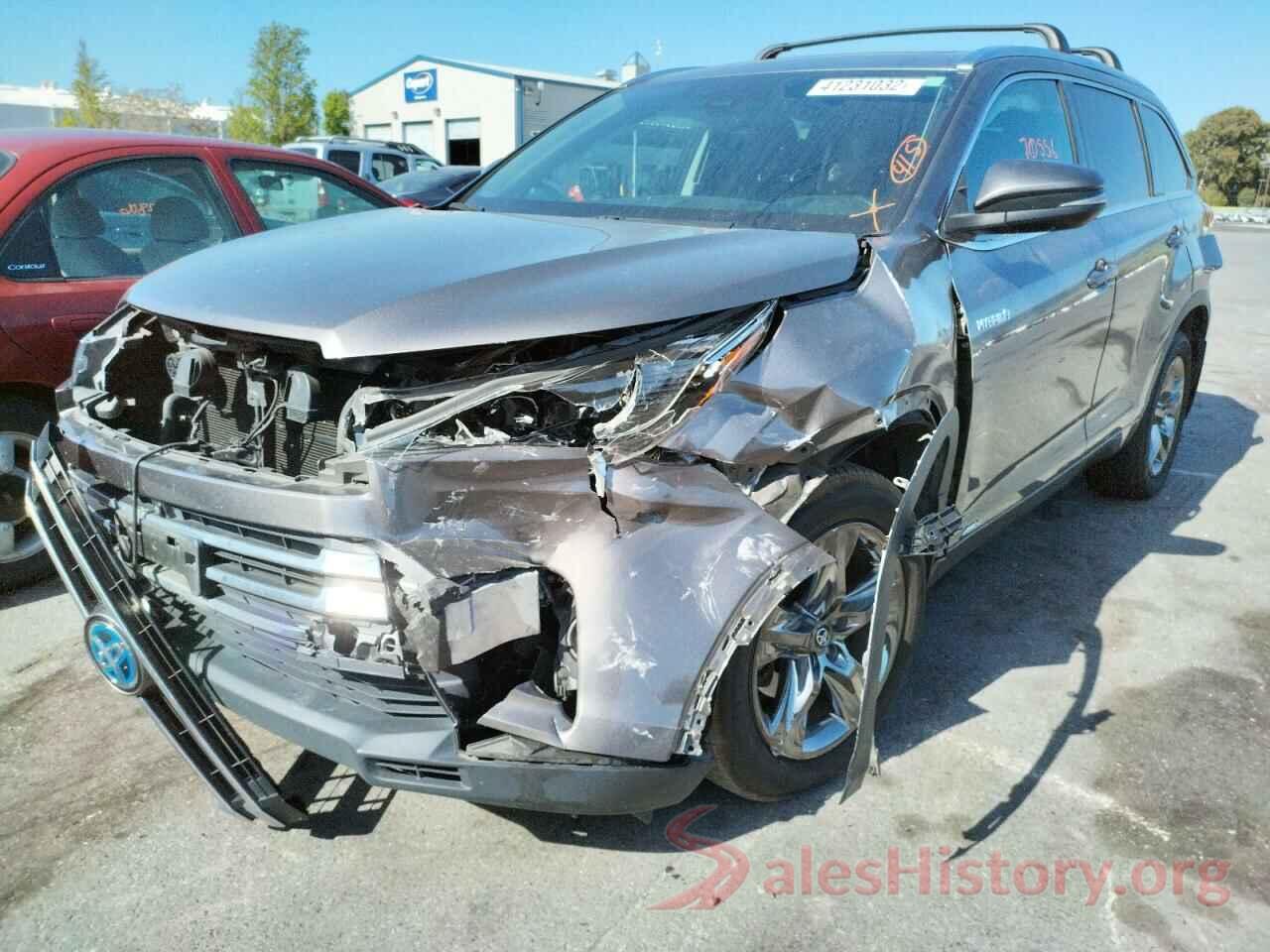 5TDDGRFH8HS028376 2017 TOYOTA HIGHLANDER