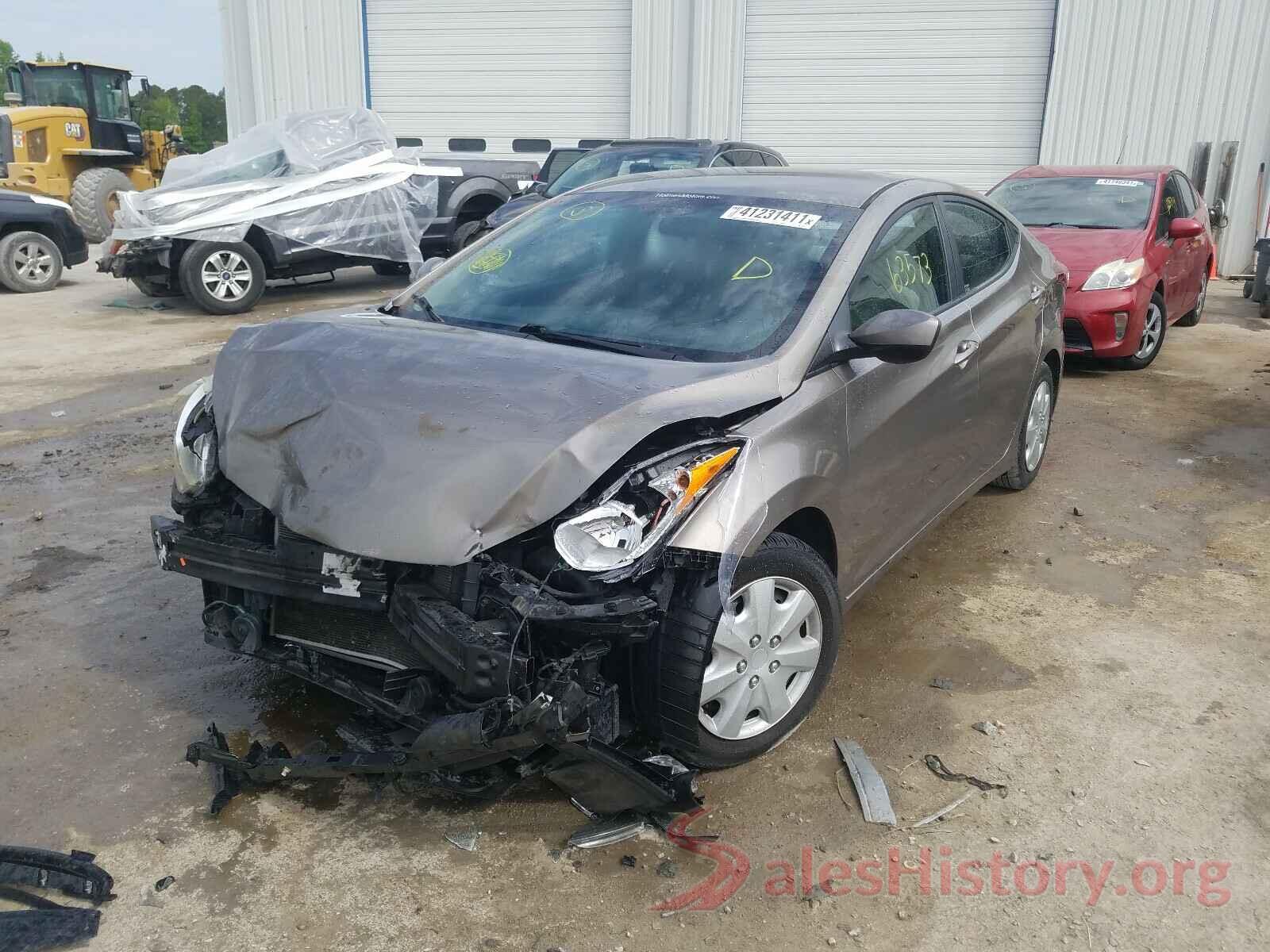 5NPDH4AE5GH754052 2016 HYUNDAI ELANTRA