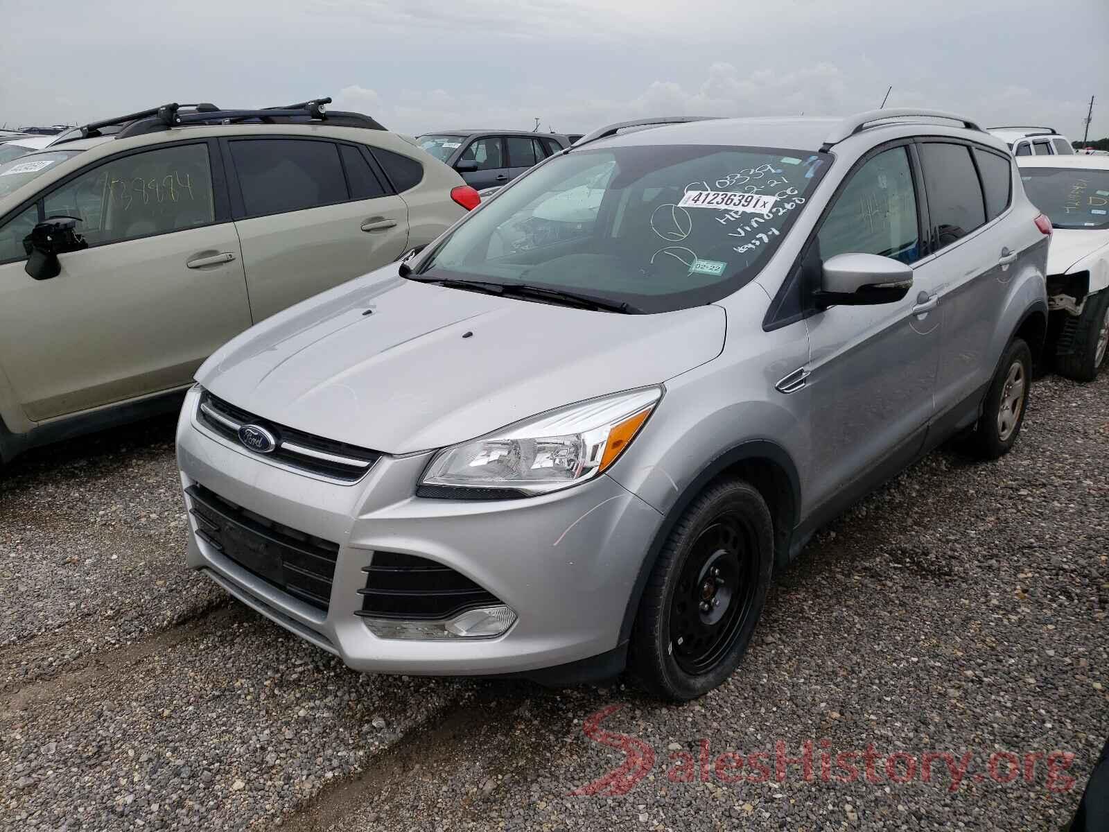 1FMCU0JX6GUC10260 2016 FORD ESCAPE