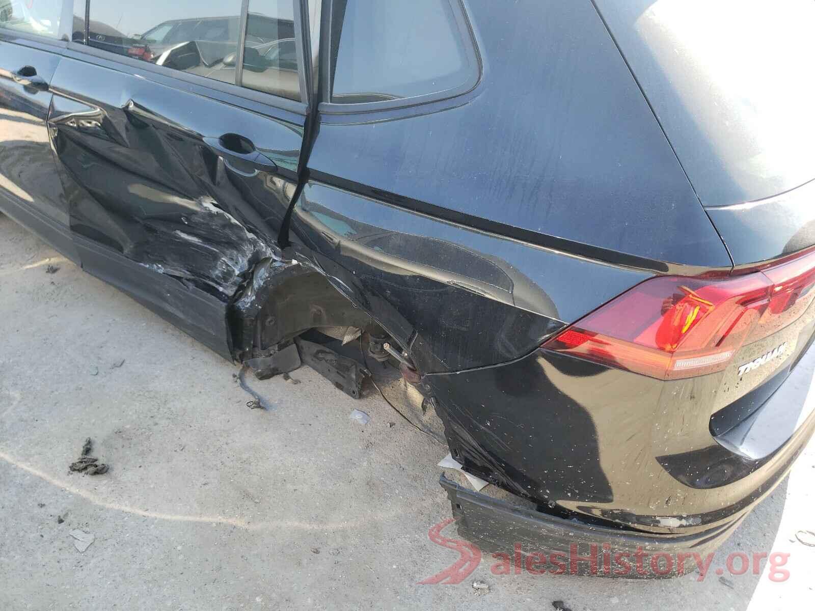 3VV1B7AX7JM112703 2018 VOLKSWAGEN TIGUAN