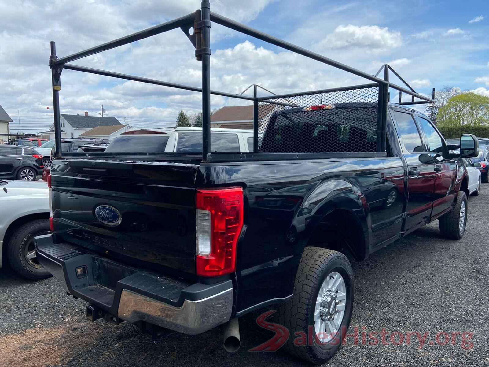 1FT7W2B60HED10898 2017 FORD F250