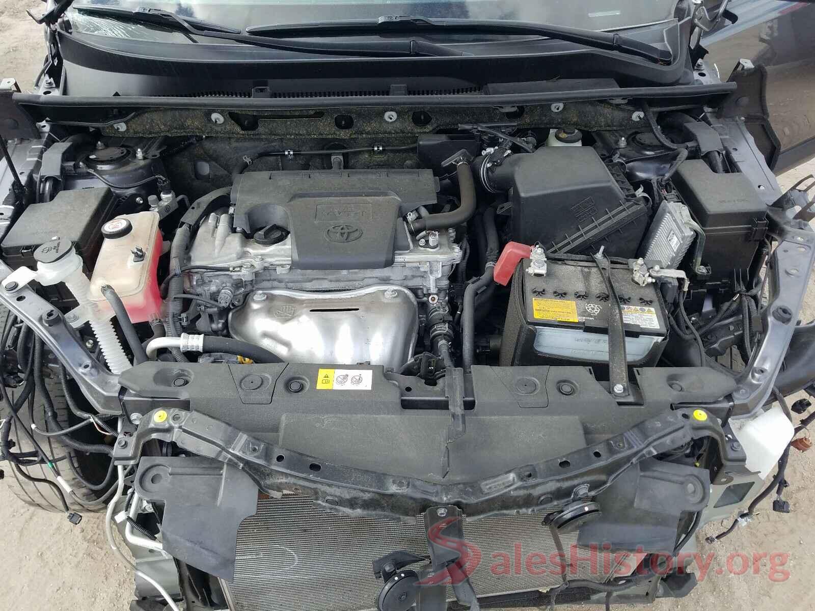 JTMZFREV0JJ733062 2018 TOYOTA RAV4