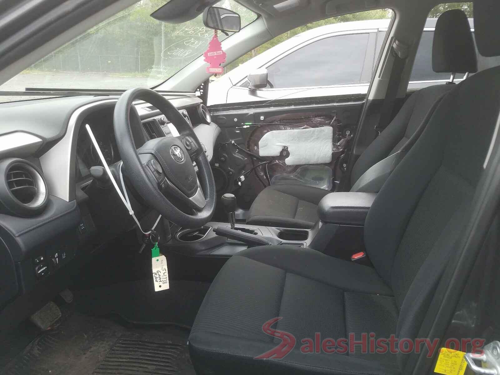 JTMBFREV7HJ710194 2017 TOYOTA RAV4