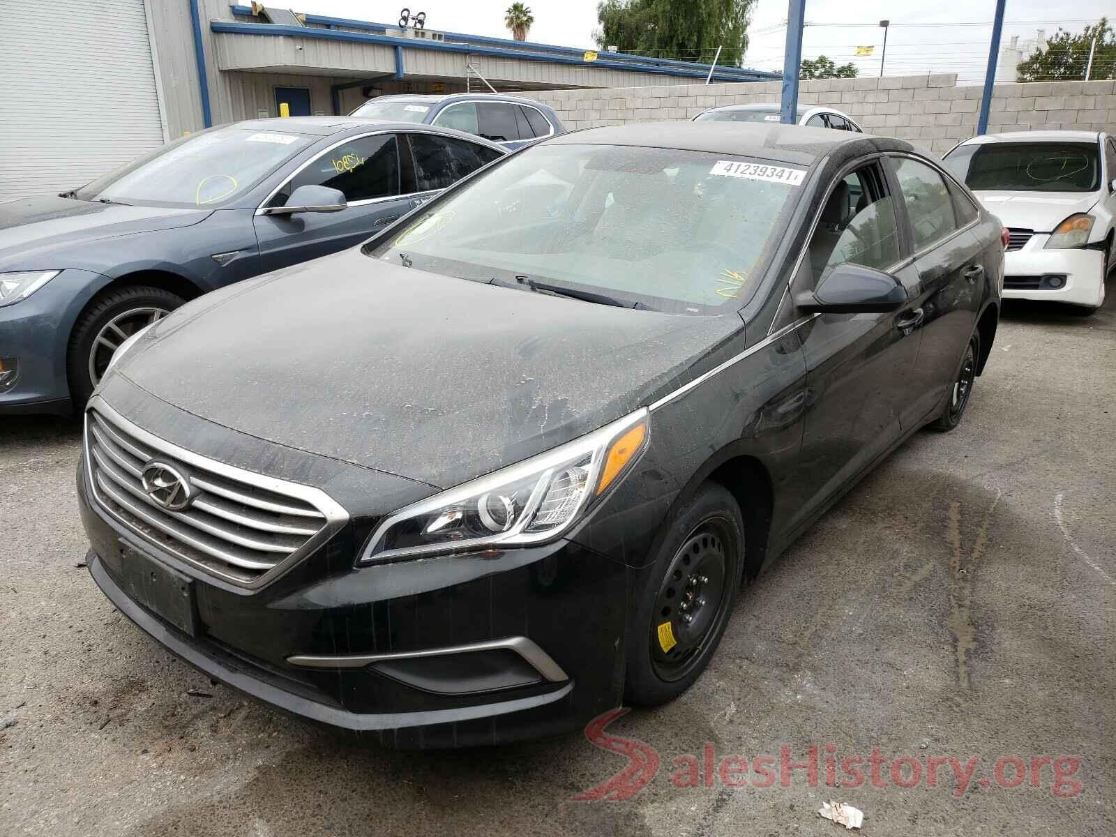 5NPE24AF8HH581255 2017 HYUNDAI SONATA