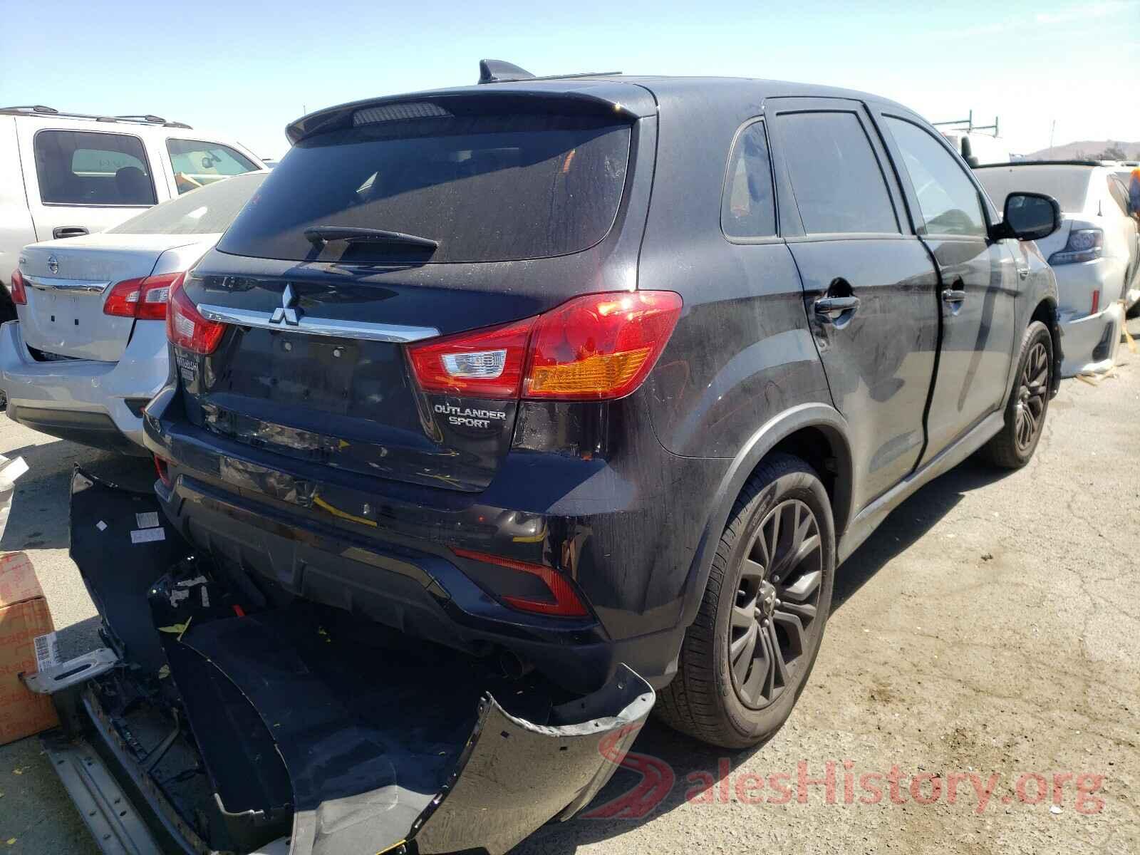 JA4AP3AU8JU005986 2018 MITSUBISHI OUTLANDER