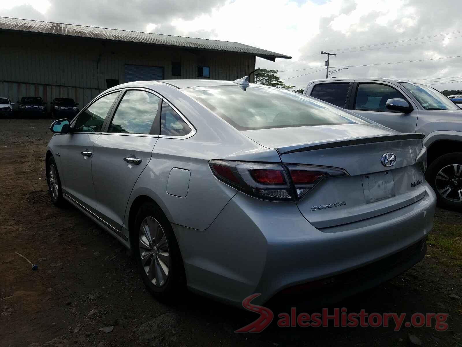 KMHE24L32HA065401 2017 HYUNDAI SONATA