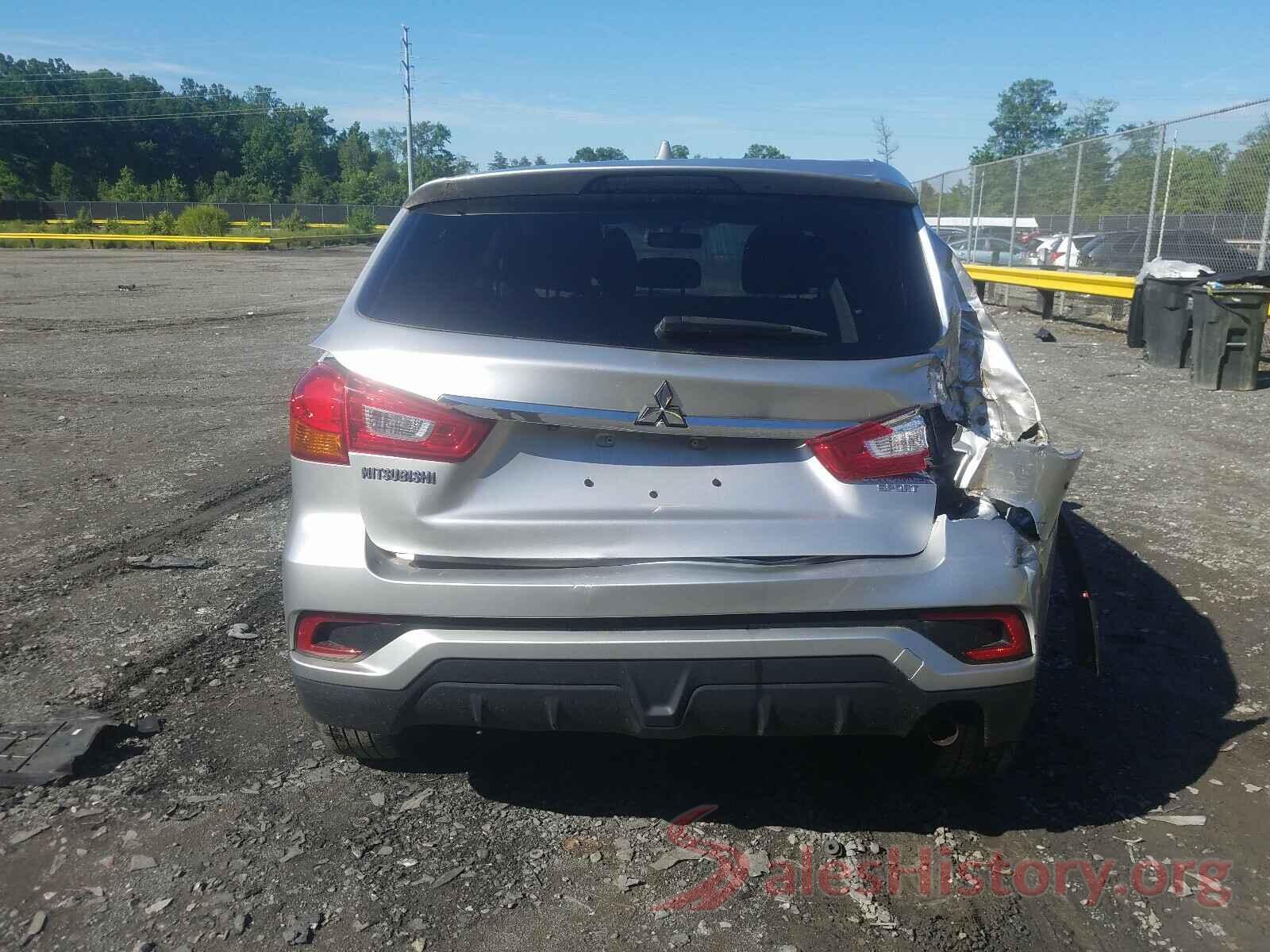 JA4AP3AU9JZ007734 2018 MITSUBISHI OUTLANDER