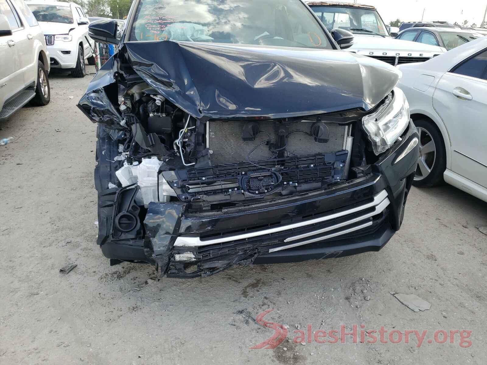 5TDZZRFH2JS283269 2018 TOYOTA HIGHLANDER