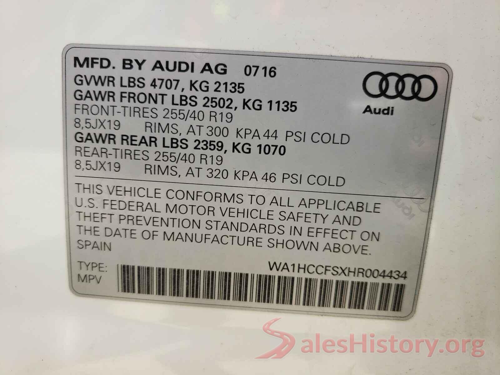 WA1HCCFSXHR004434 2017 AUDI Q3