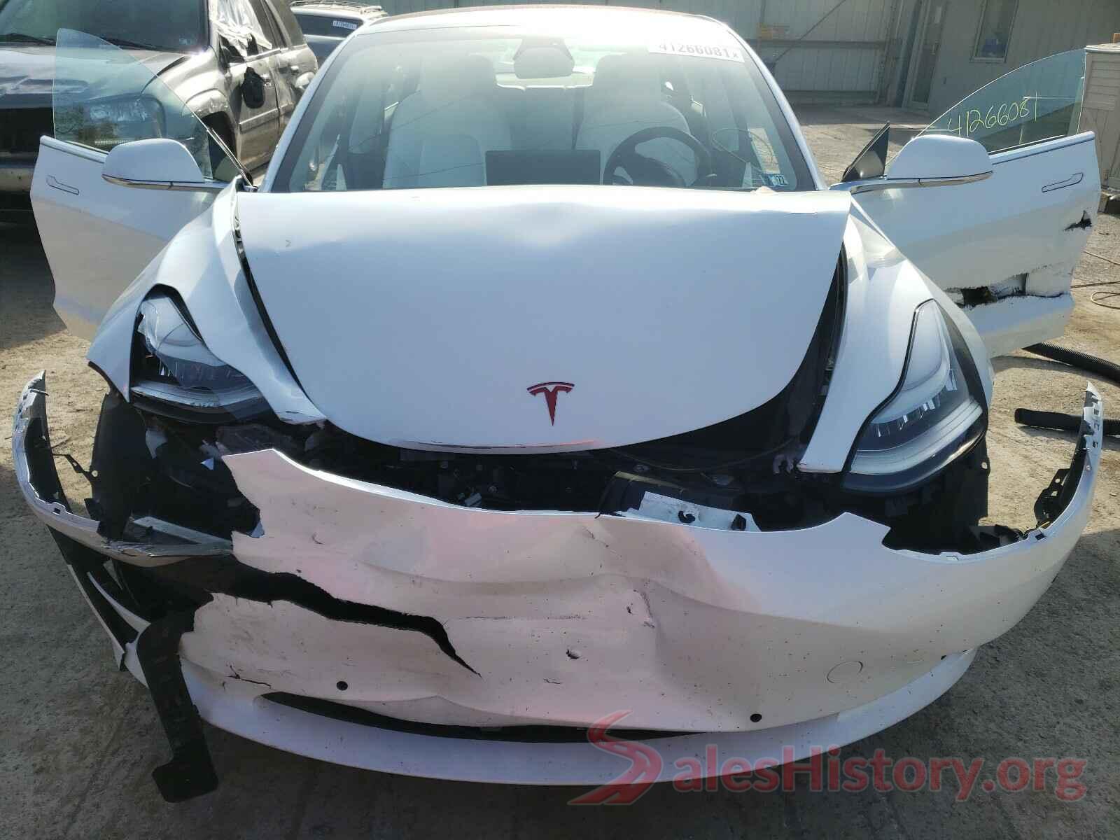 5YJ3E1EB5JF101181 2018 TESLA MODEL 3