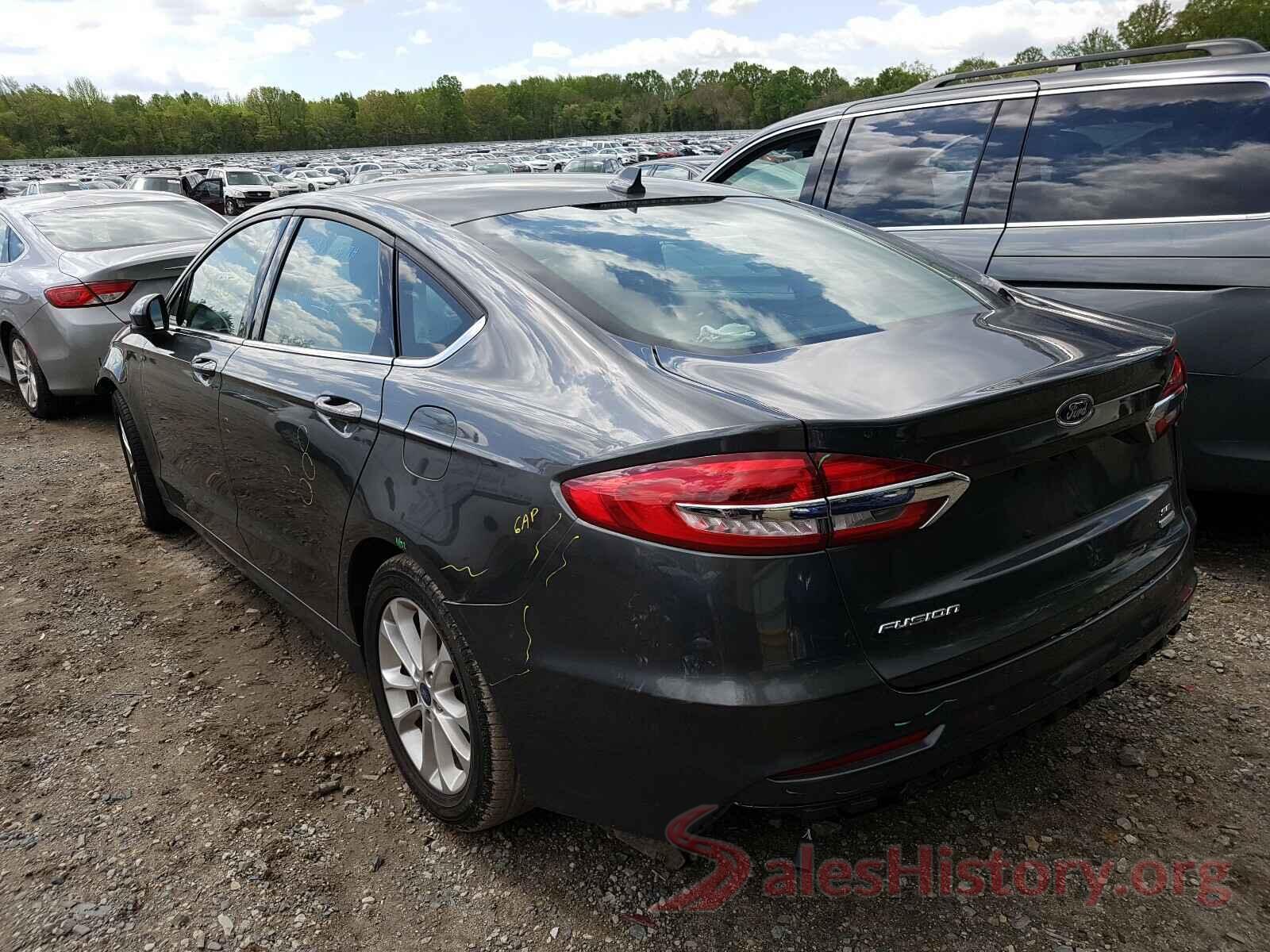 3FA6P0HD7KR245402 2019 FORD FUSION