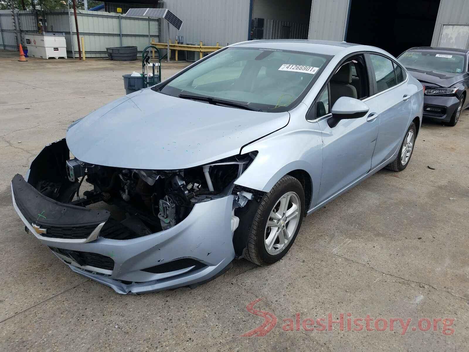 1G1BE5SM4J7155031 2018 CHEVROLET CRUZE