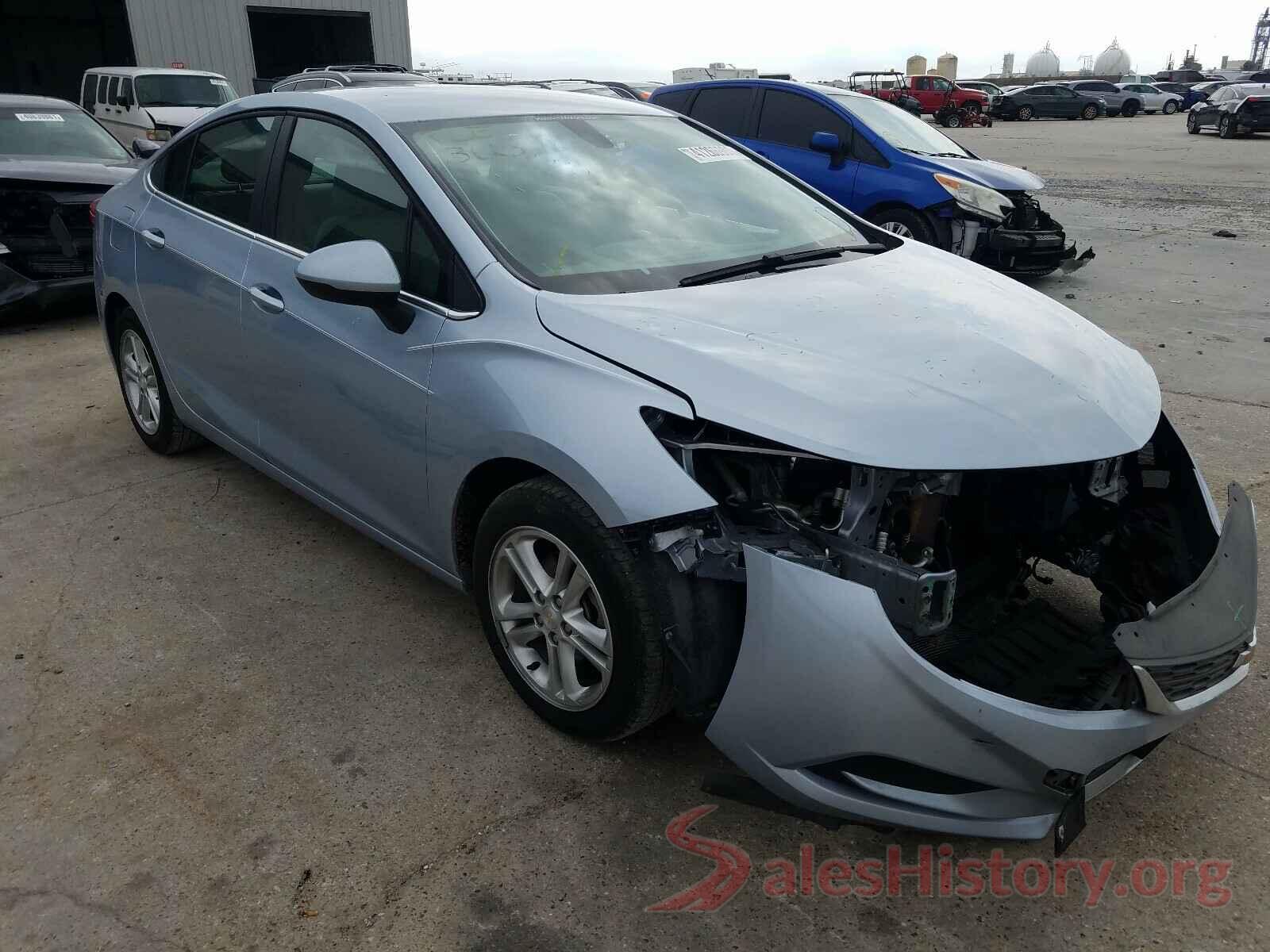 1G1BE5SM4J7155031 2018 CHEVROLET CRUZE