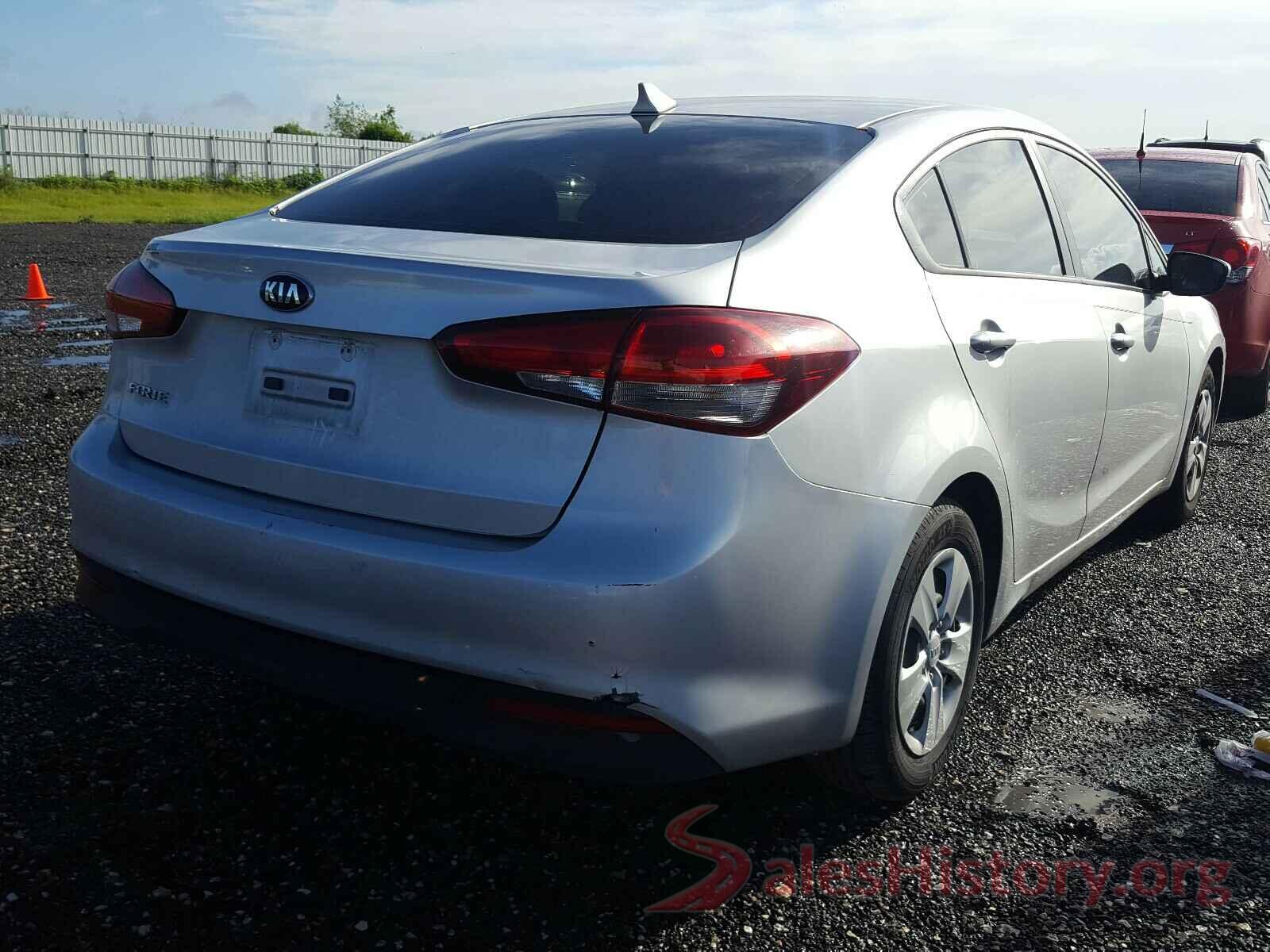 3KPFK4A78HE116072 2017 KIA FORTE