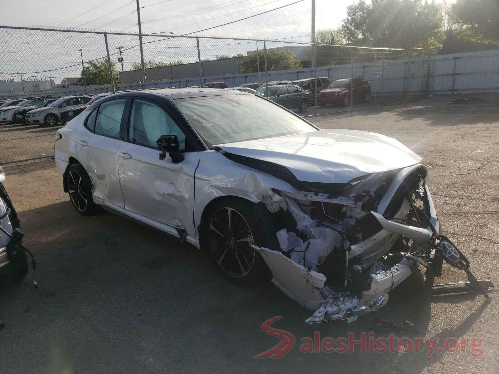 4T1B61HK8KU290501 2019 TOYOTA CAMRY