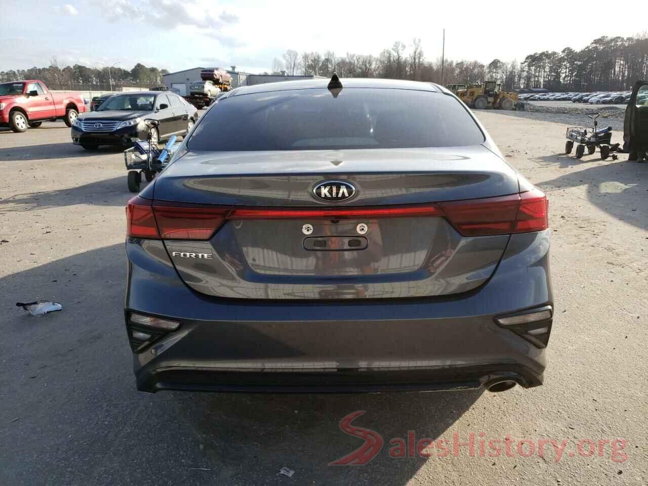 3KPF24AD9LE226577 2020 KIA FORTE