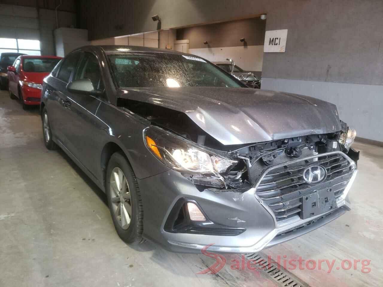 5NPE24AF0JH715083 2018 HYUNDAI SONATA