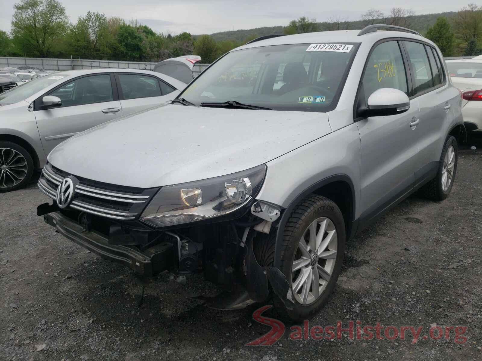 WVGBV7AX3HK043029 2017 VOLKSWAGEN TIGUAN