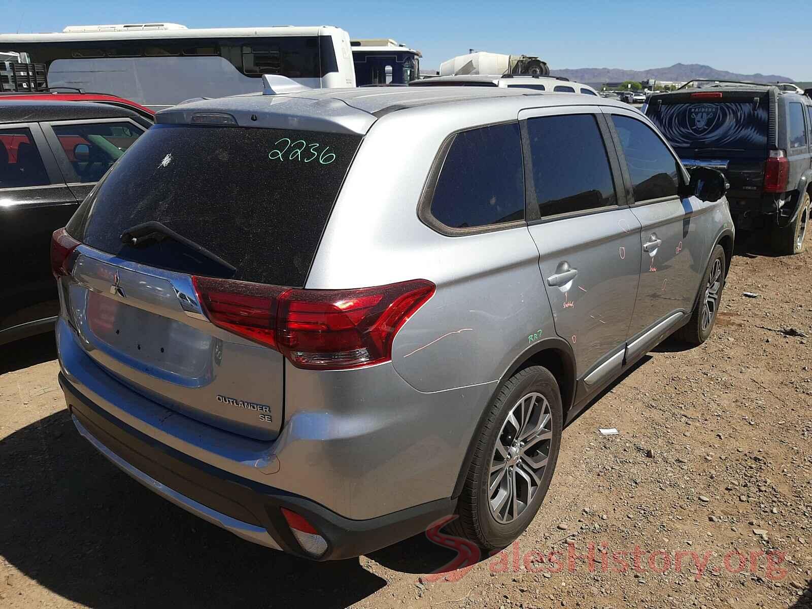 JA4AD3A30JJ004185 2018 MITSUBISHI OUTLANDER