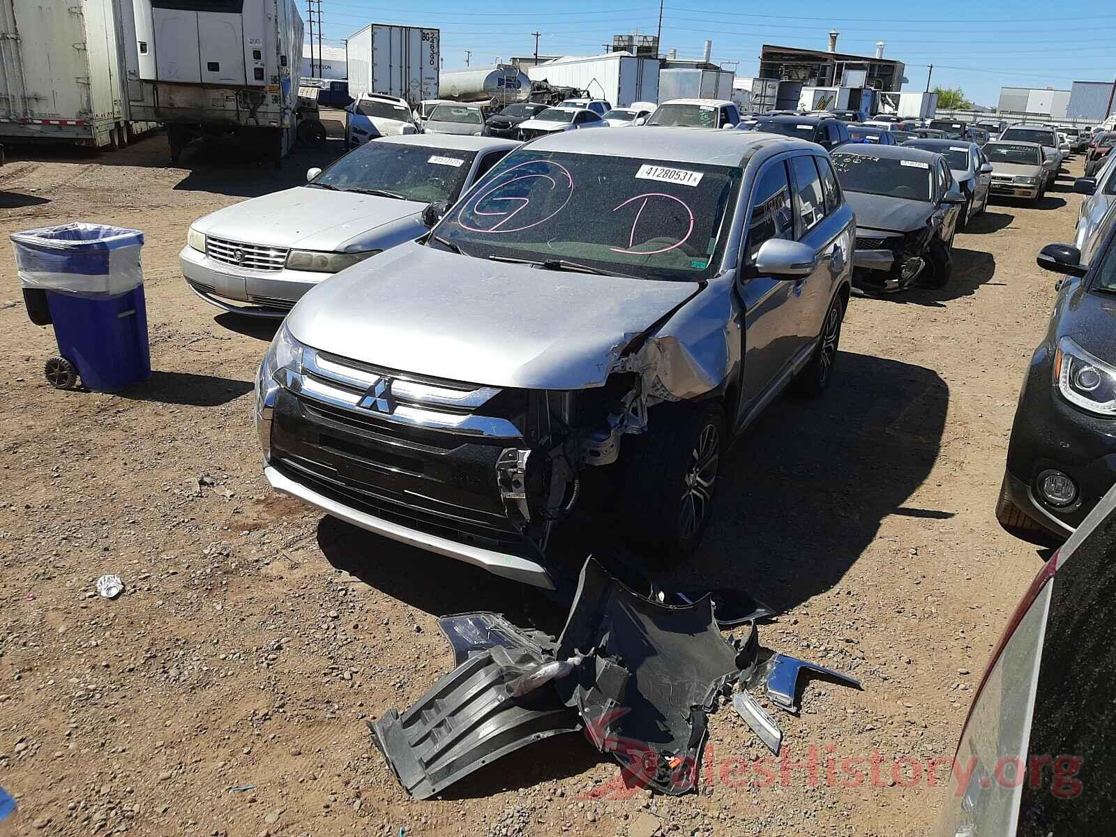 JA4AD3A30JJ004185 2018 MITSUBISHI OUTLANDER