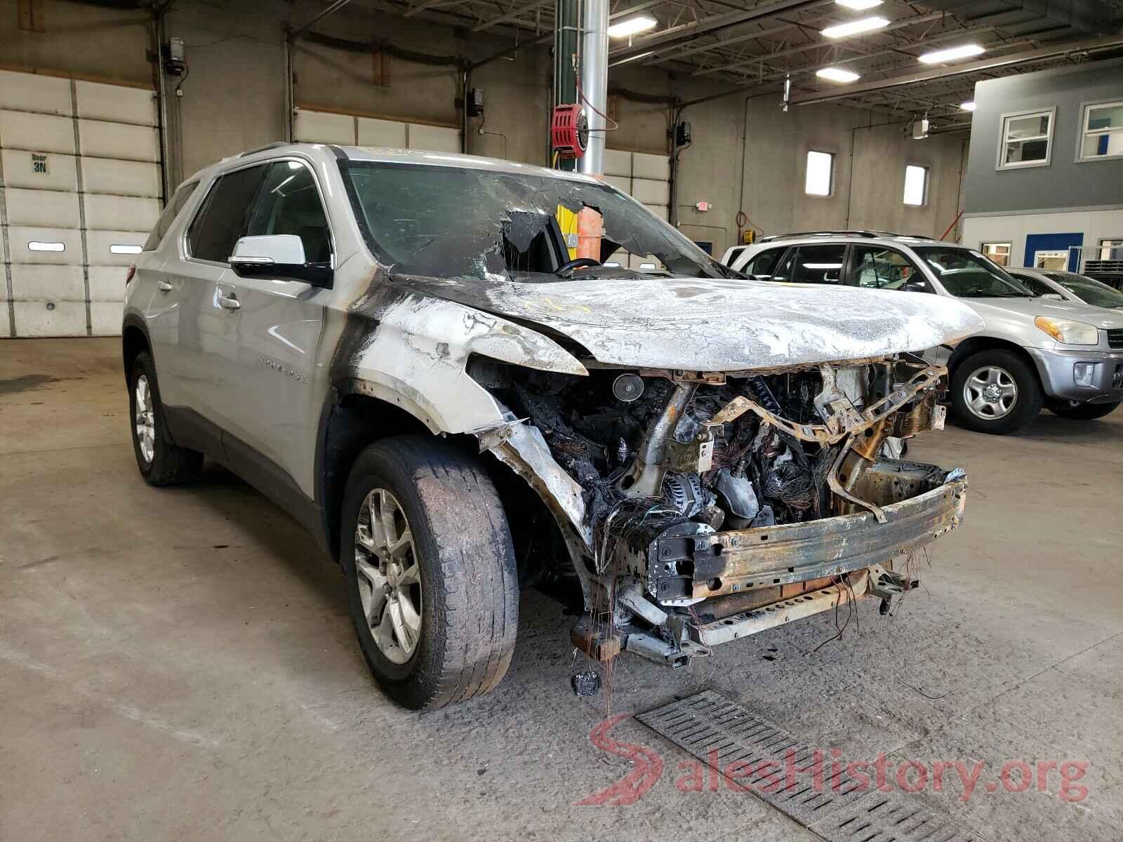 1GNERGKW5JJ100717 2018 CHEVROLET TRAVERSE