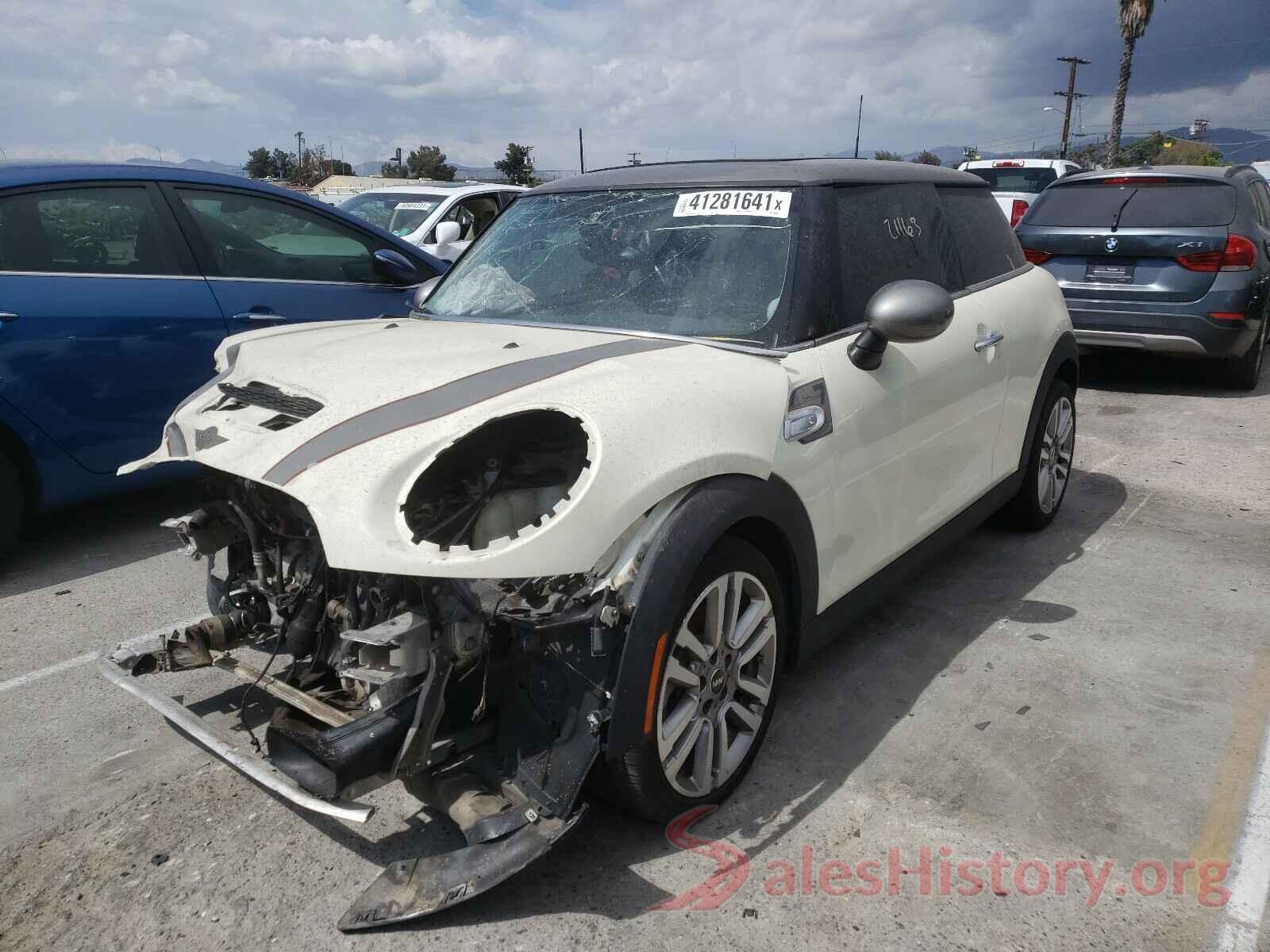 WMWXP7C31H2A46185 2017 MINI COOPER