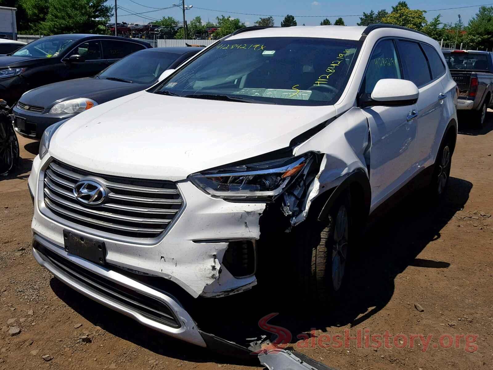 KM8SMDHF0HU185339 2017 HYUNDAI SANTA FE S