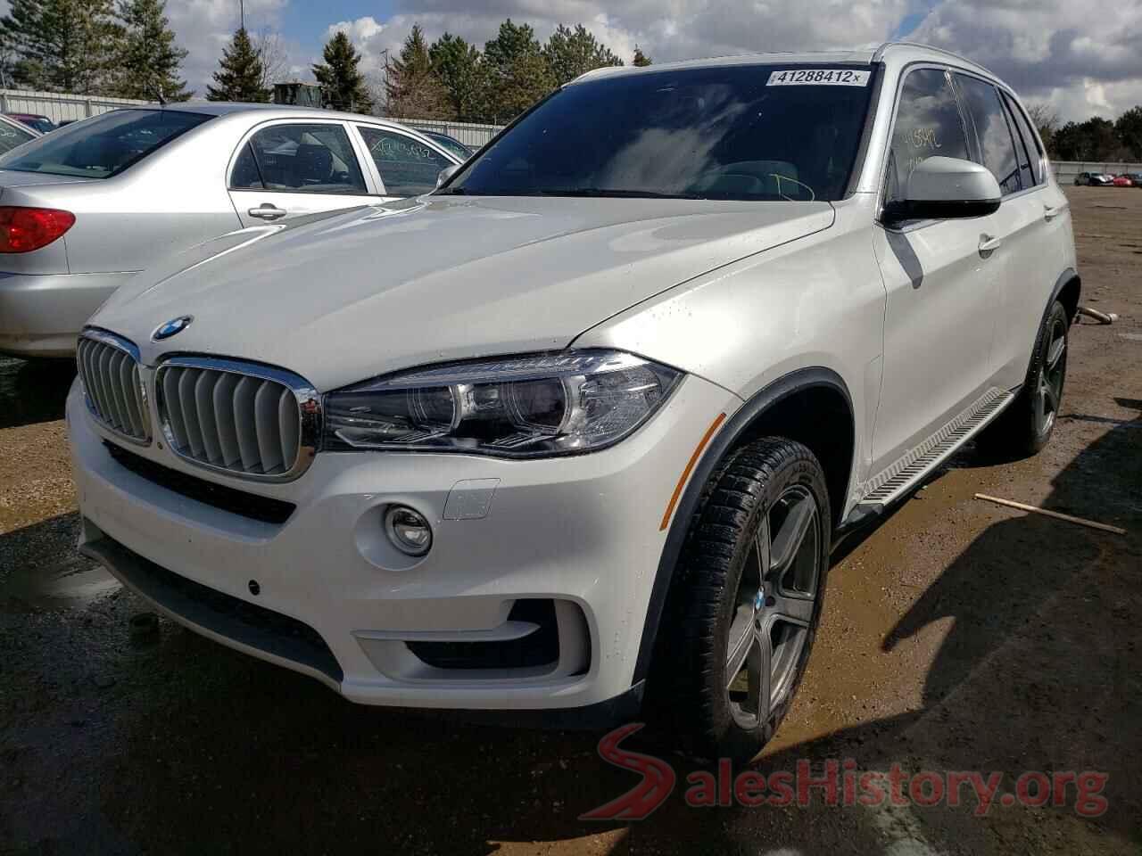 5UXKS4C37H0Y15564 2017 BMW X5