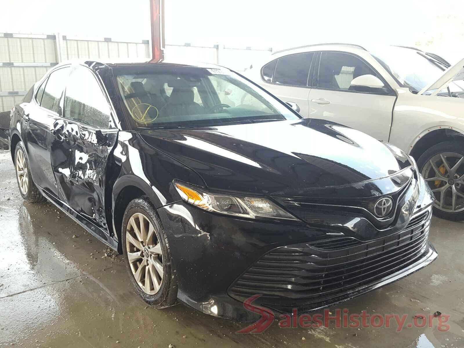 JTNB11HK3J3045933 2018 TOYOTA CAMRY