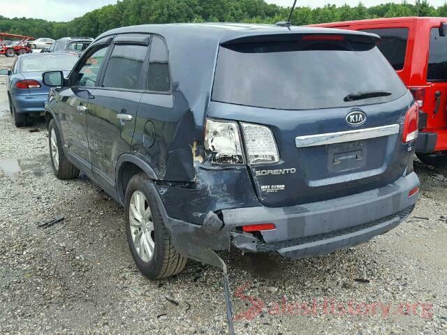 5XYKUCA17BG028672 2011 KIA SORENTO EX