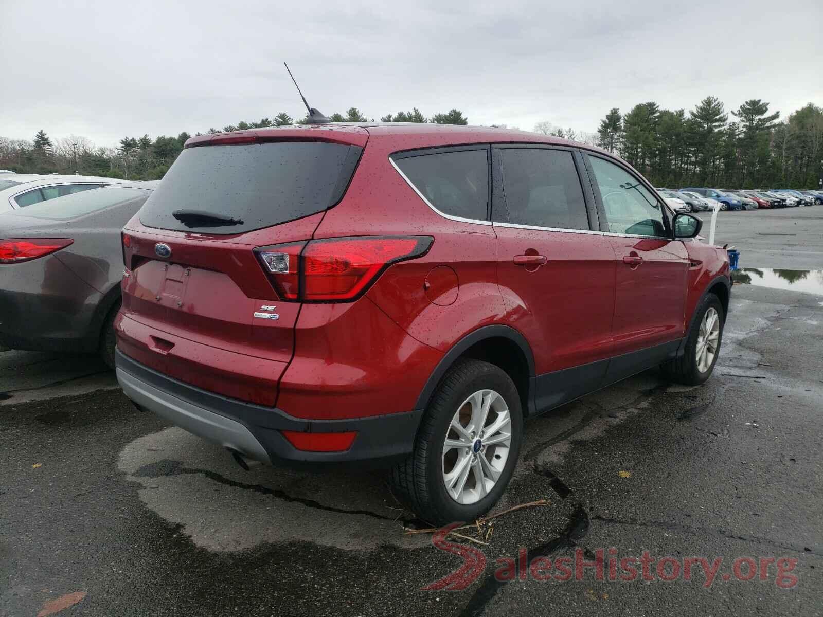 1FMCU9GD3KUB17724 2019 FORD ESCAPE