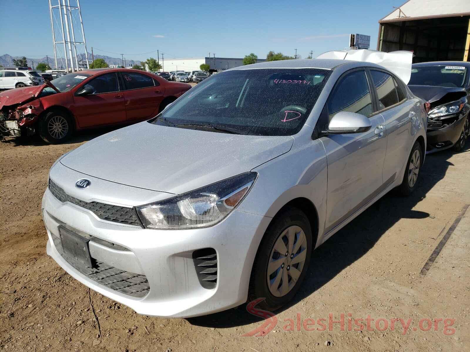 3KPA24AD2LE256563 2020 KIA RIO