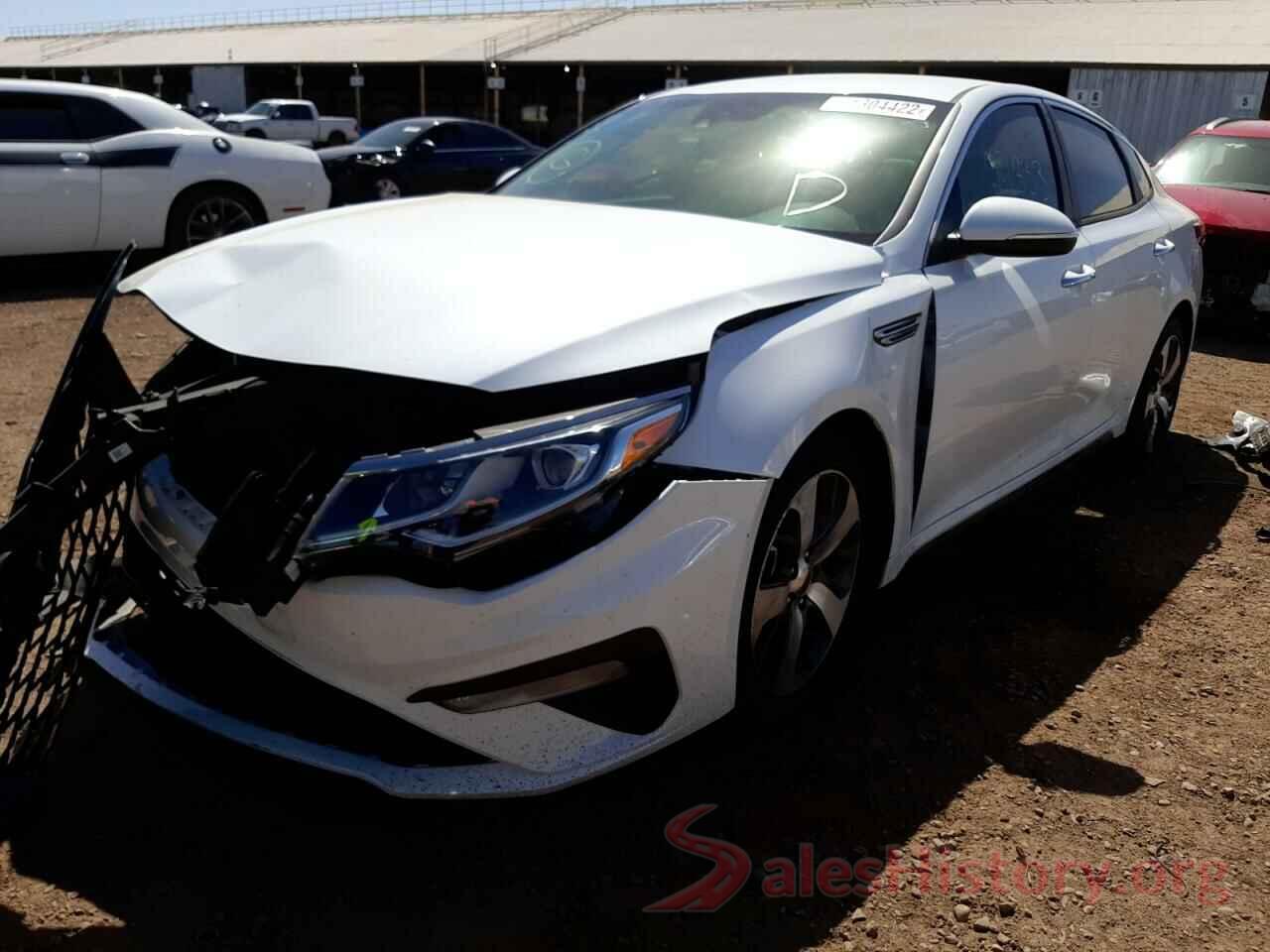 5XXGT4L32KG377868 2019 KIA OPTIMA