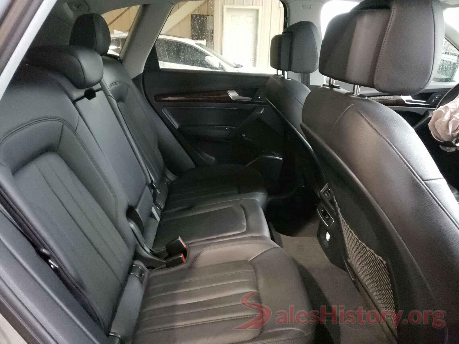 WA1BNAFY9J2110137 2018 AUDI Q5