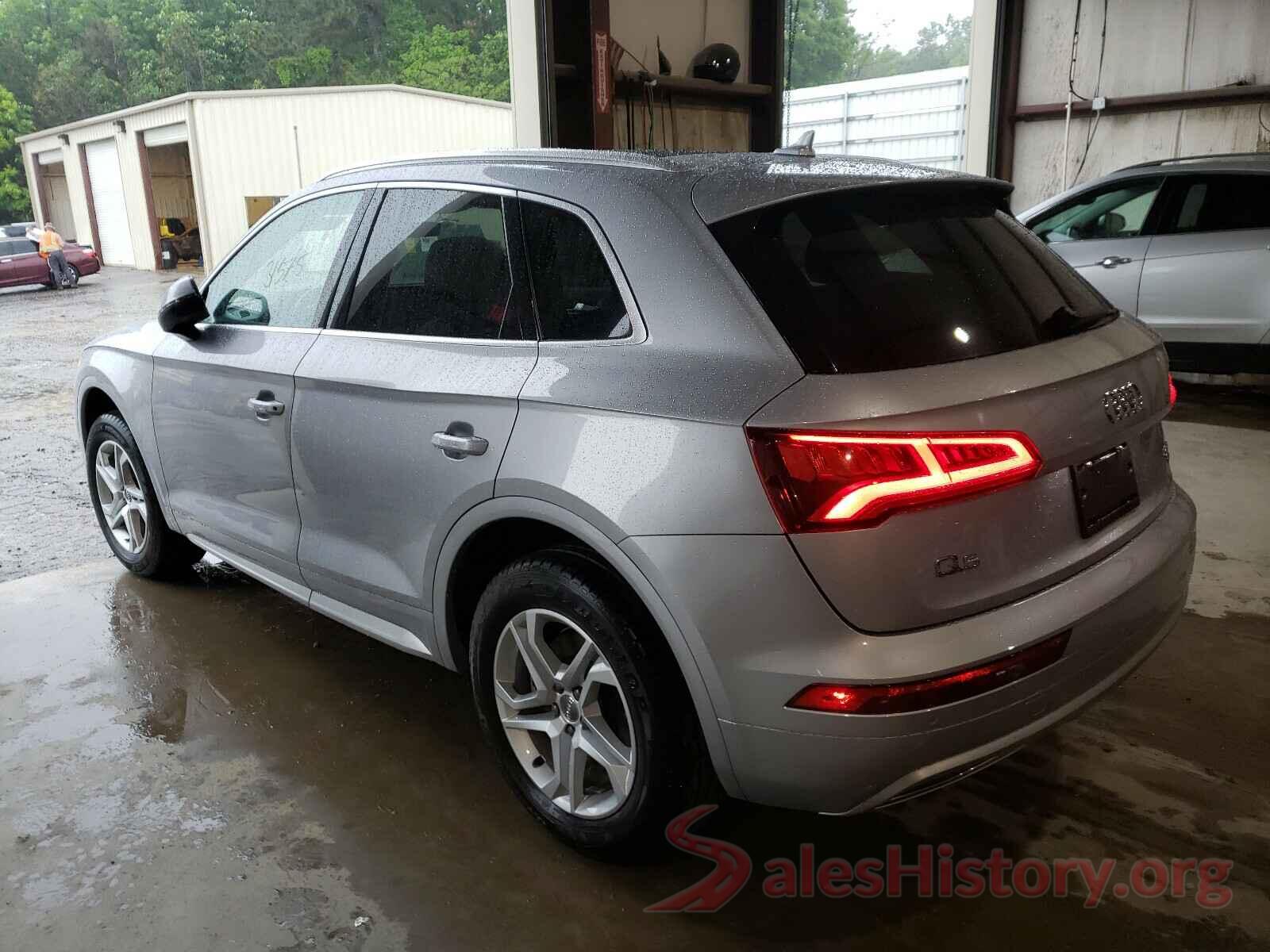 WA1BNAFY9J2110137 2018 AUDI Q5