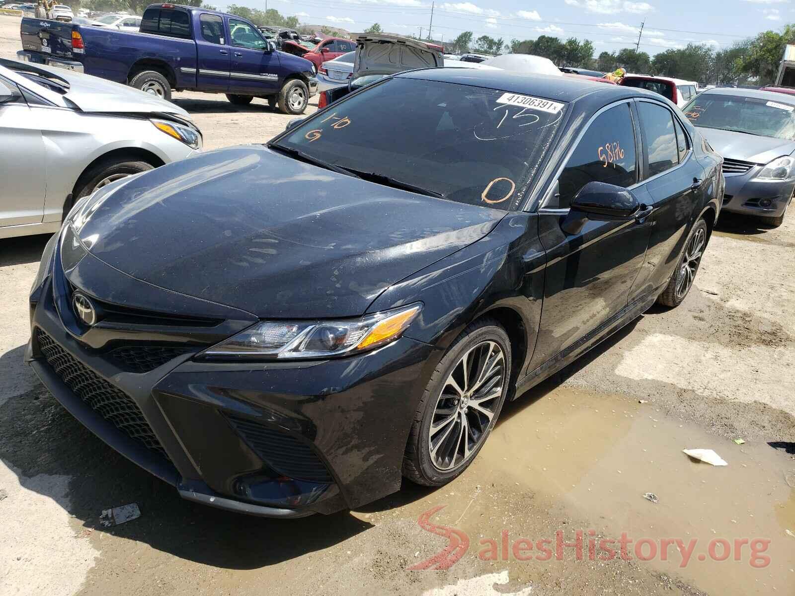 4T1B11HK3KU202369 2019 TOYOTA CAMRY