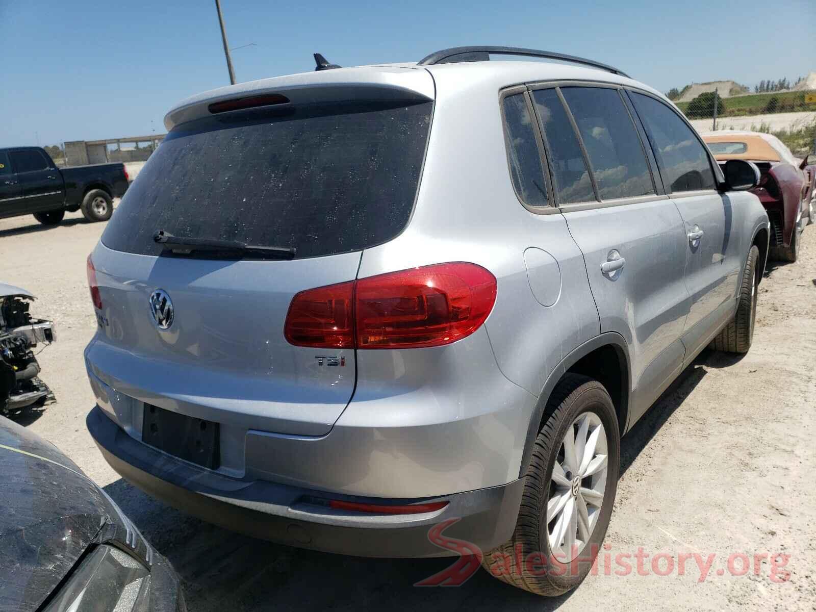 WVGAV7AX8HK046696 2017 VOLKSWAGEN TIGUAN