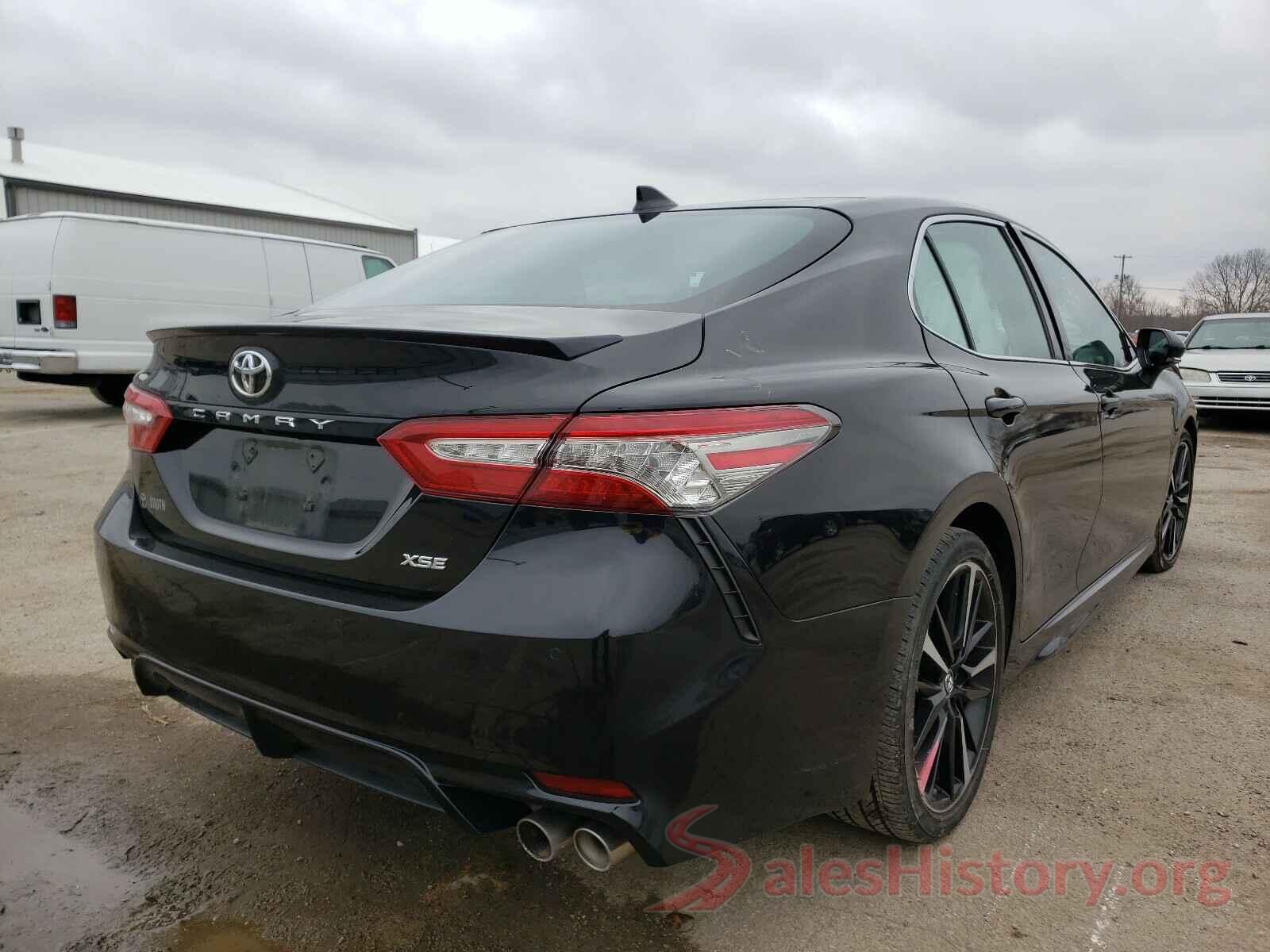 4T1B61HK2JU065506 2018 TOYOTA CAMRY