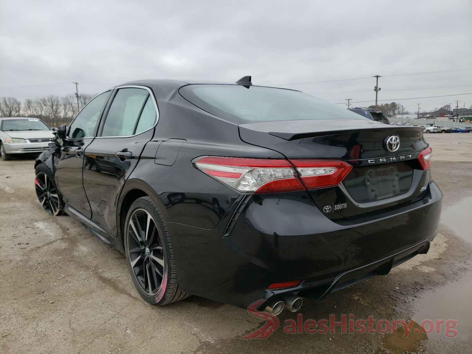 4T1B61HK2JU065506 2018 TOYOTA CAMRY