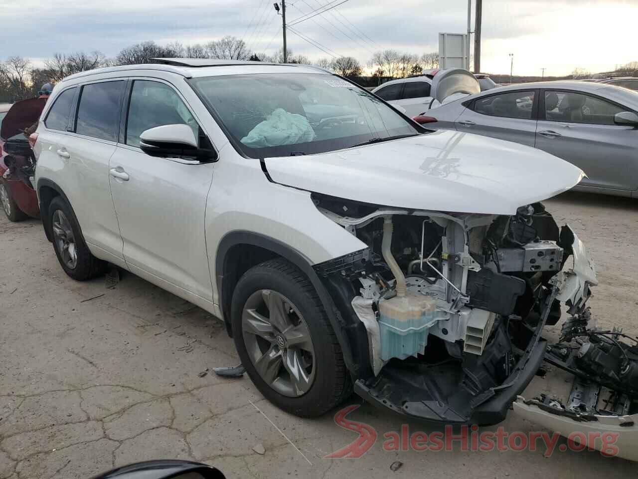 5TDDZRFH0JS832073 2018 TOYOTA HIGHLANDER