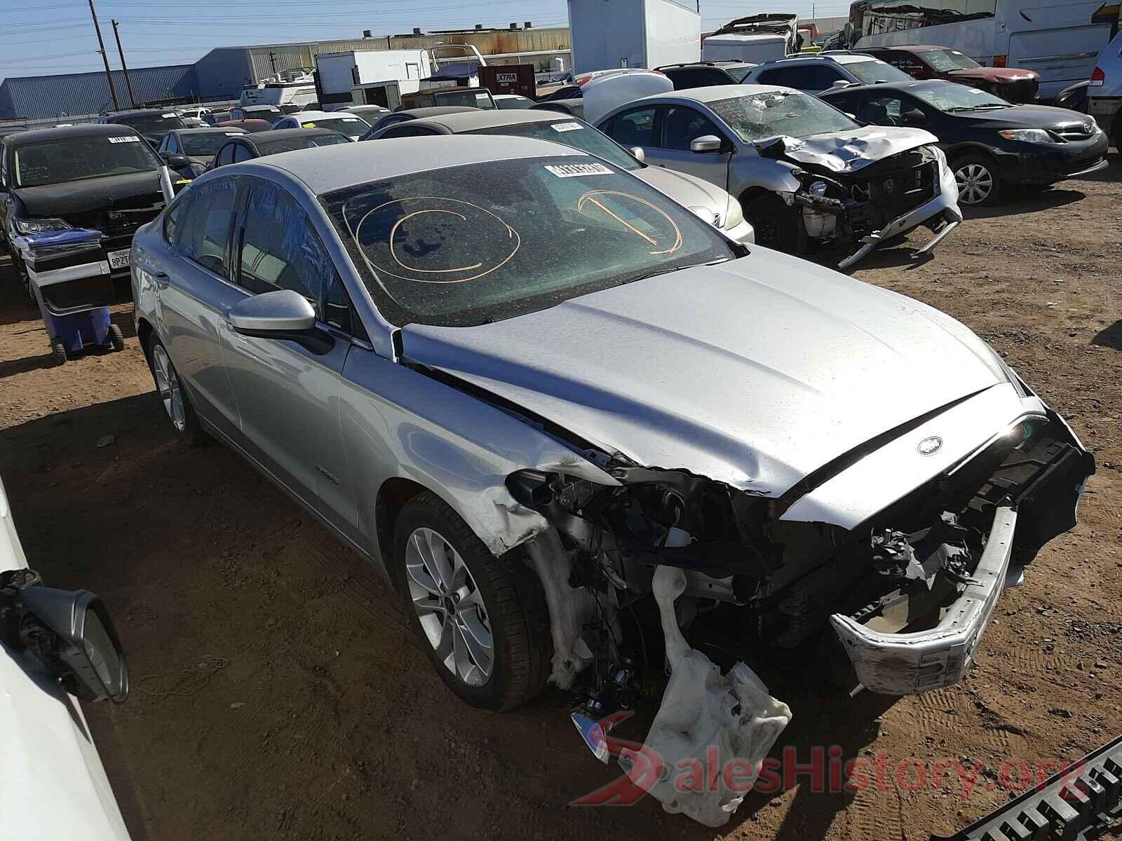 3FA6P0LU3KR261703 2019 FORD FUSION