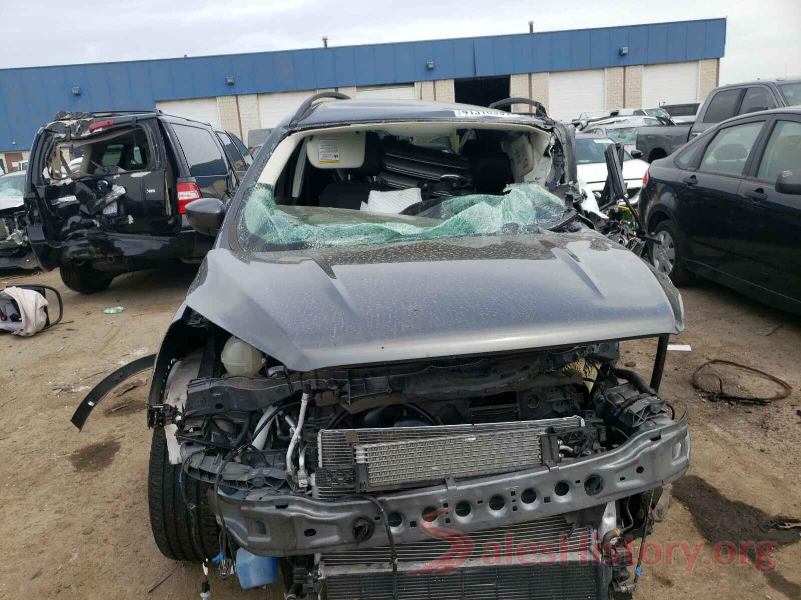 1FMCU0HDXJUD57054 2018 FORD ESCAPE