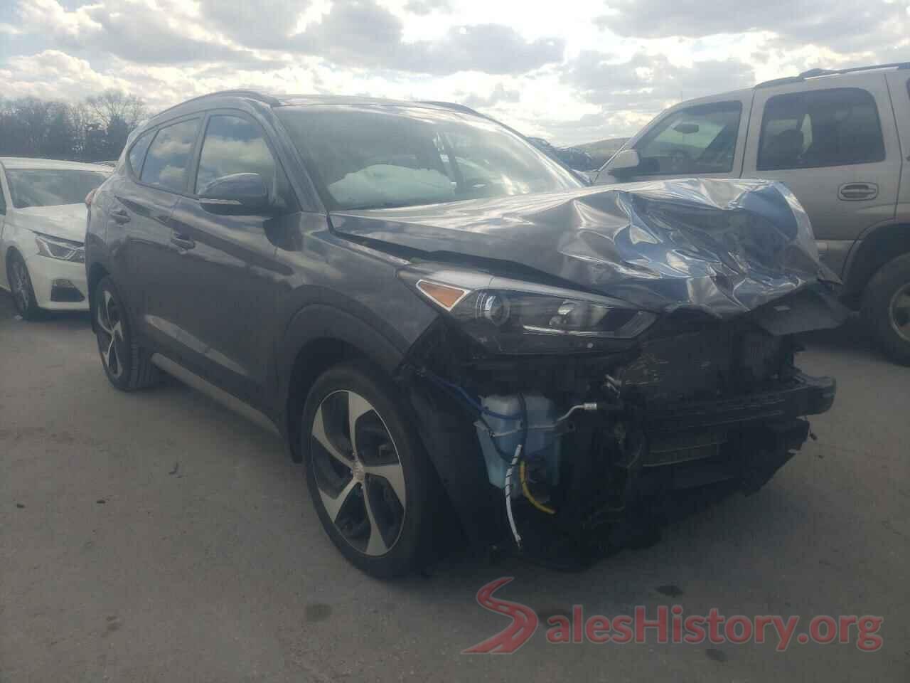 KM8J33A25HU561856 2017 HYUNDAI TUCSON