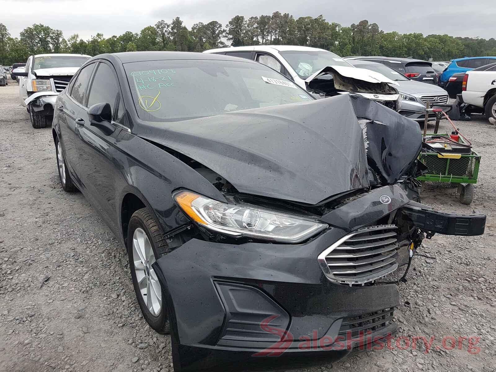 3FA6P0HD0LR260373 2020 FORD FUSION