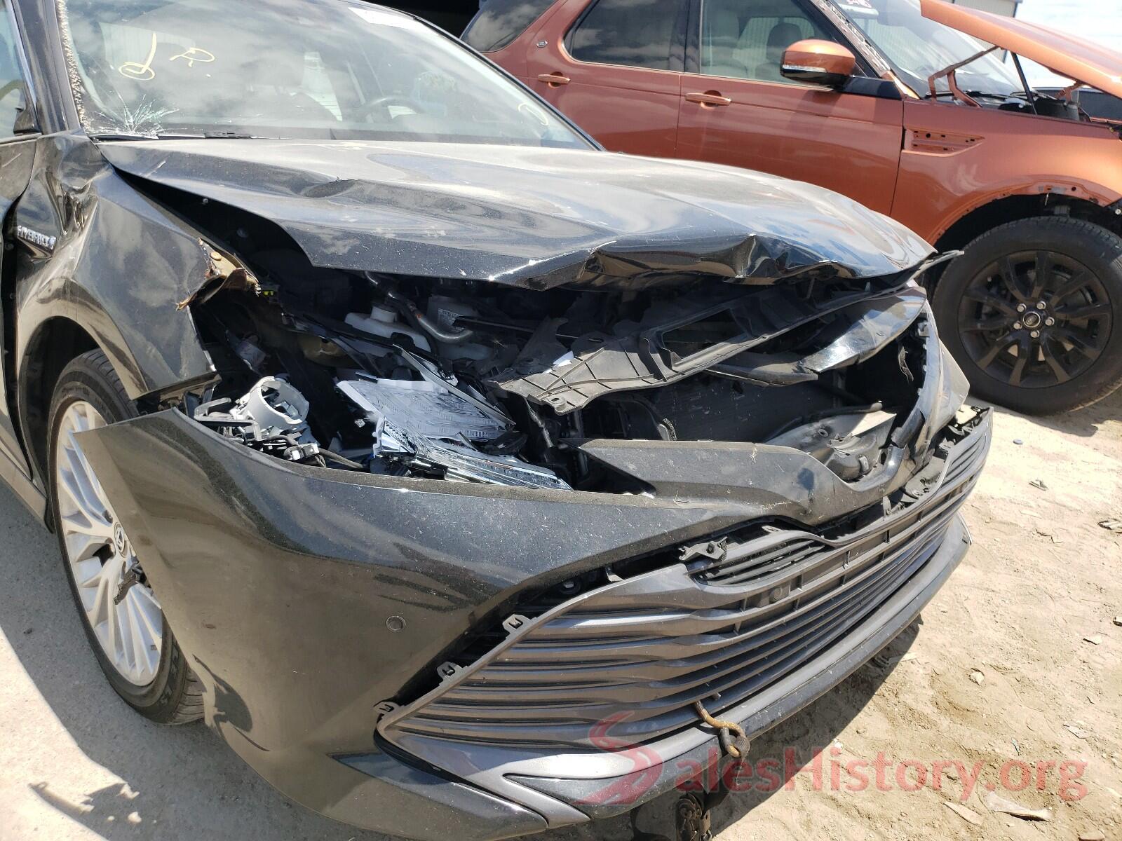 4T1B21HK0JU007504 2018 TOYOTA CAMRY