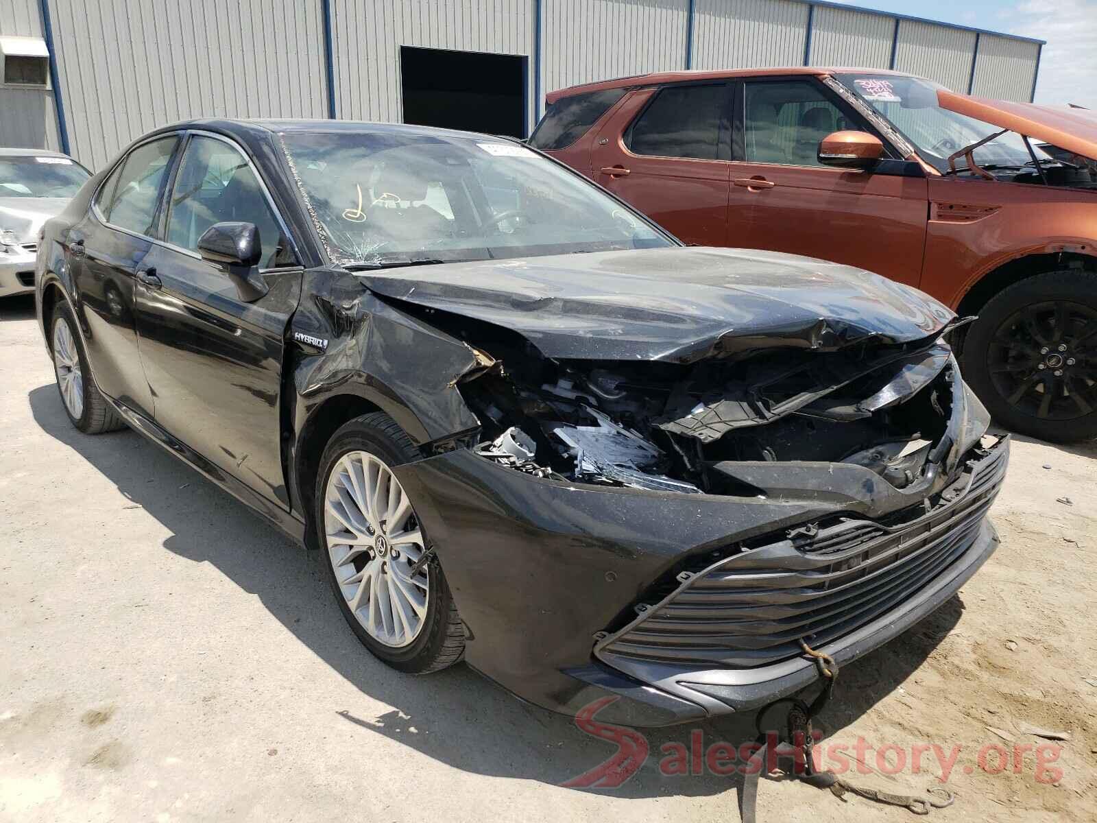 4T1B21HK0JU007504 2018 TOYOTA CAMRY