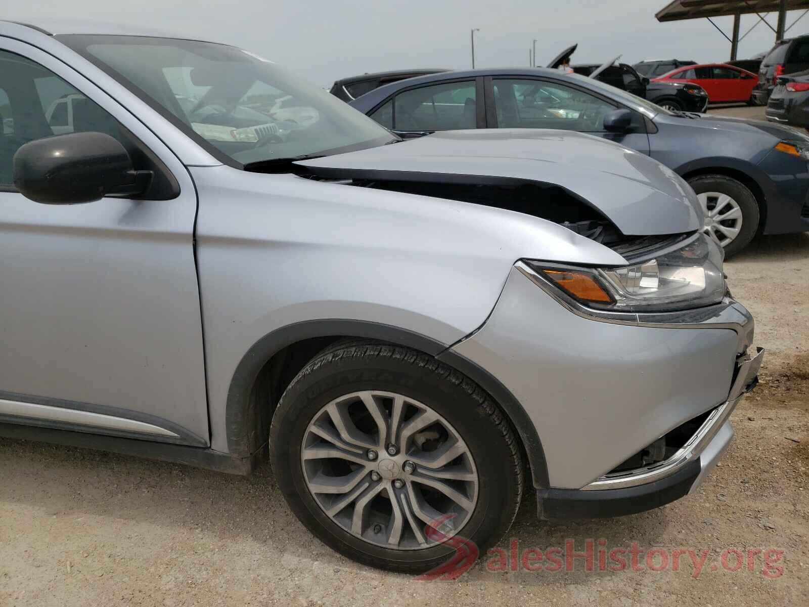 JA4AD2A38HZ035206 2017 MITSUBISHI OUTLANDER